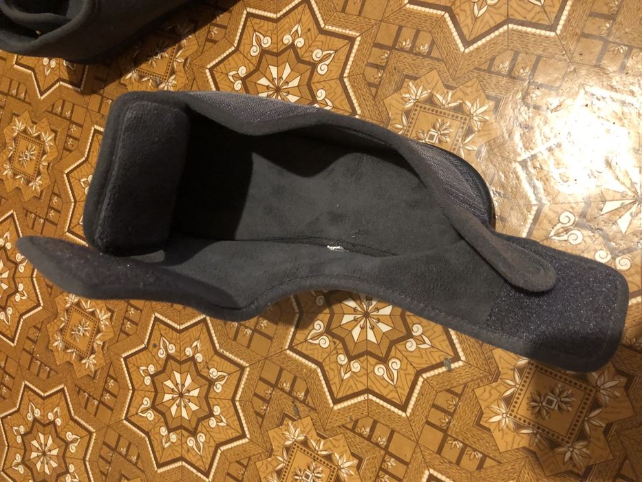 Регулируемая обувь для проблемных ног