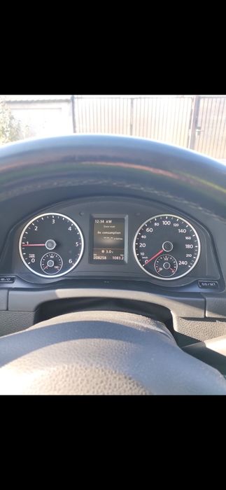 Vând Volkswagen Tiguan 60000 lei