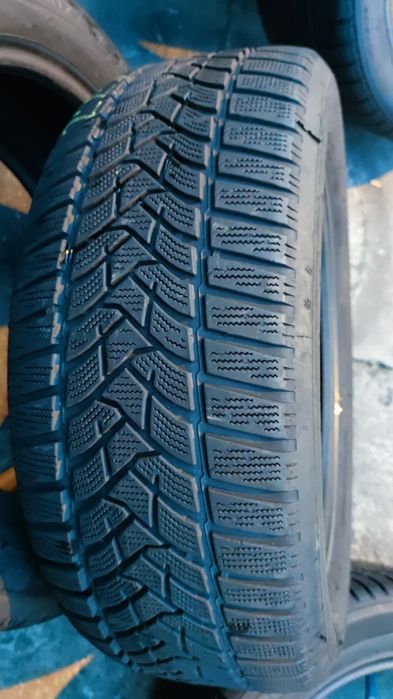 Anvelope iarna 225 55 17