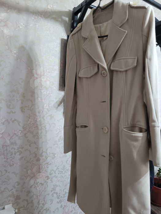 Продам пальто по 3000 тг