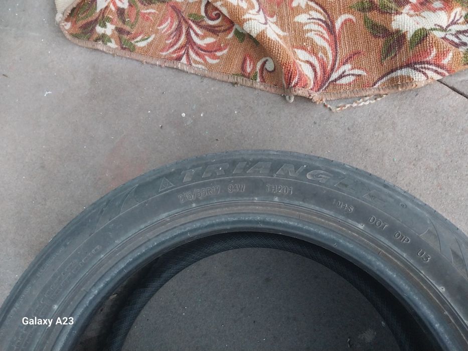 Продам резину на 17