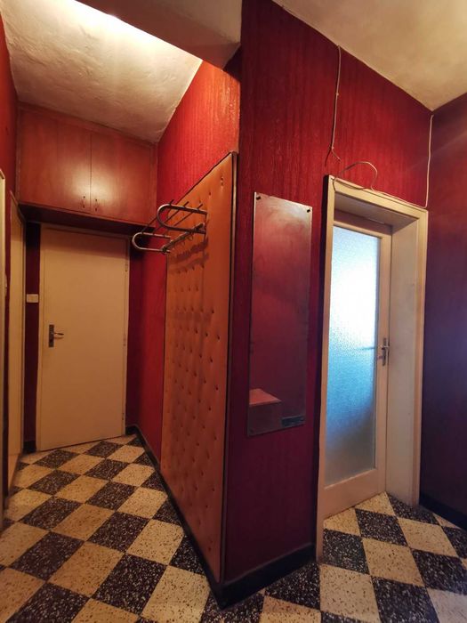 Продава се Тристаен апартамент в Русе, Широк център - 104 кв.м за 1058 €/кв.м - Снимка #11