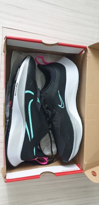 Nike Air Zoom Pegasus 37 Shield Womens Size 41/26.5см НОВО! ОРИГИНАЛ!