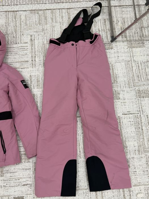 Продам лыжный комбинезон