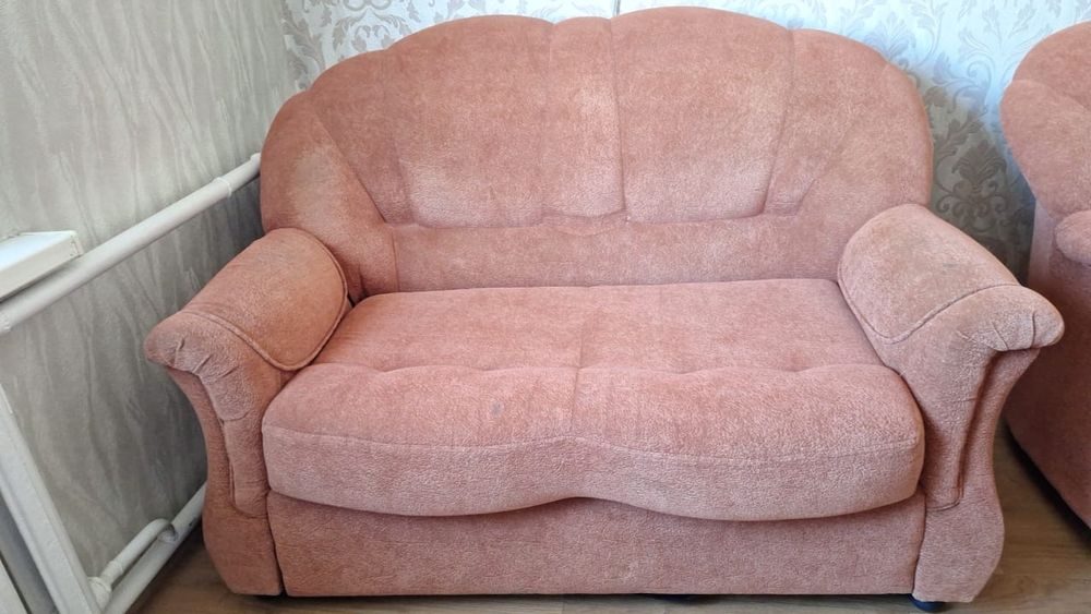Диван с креслами