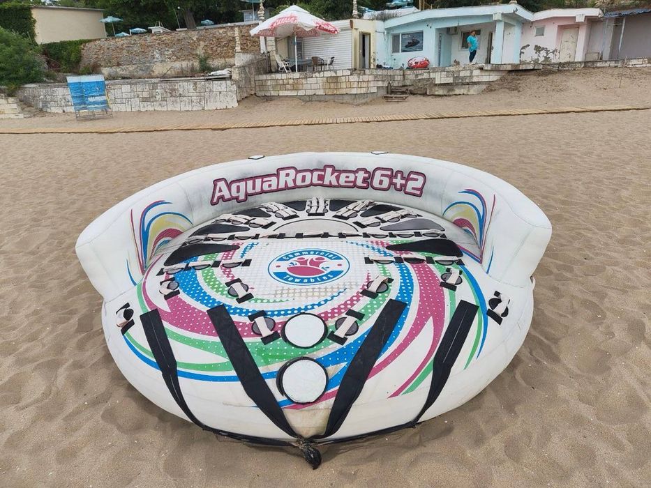 Водни атракциони. Ринг , банан за дърпане и други.