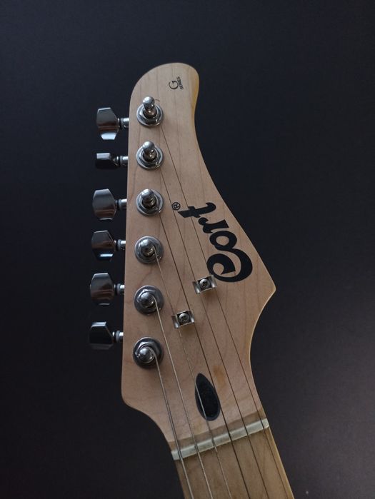 Электрогитара Cort G200Deluxe