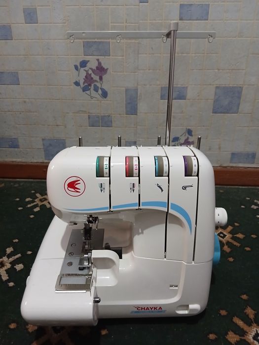 "Чайка 547" тикув оверлоги