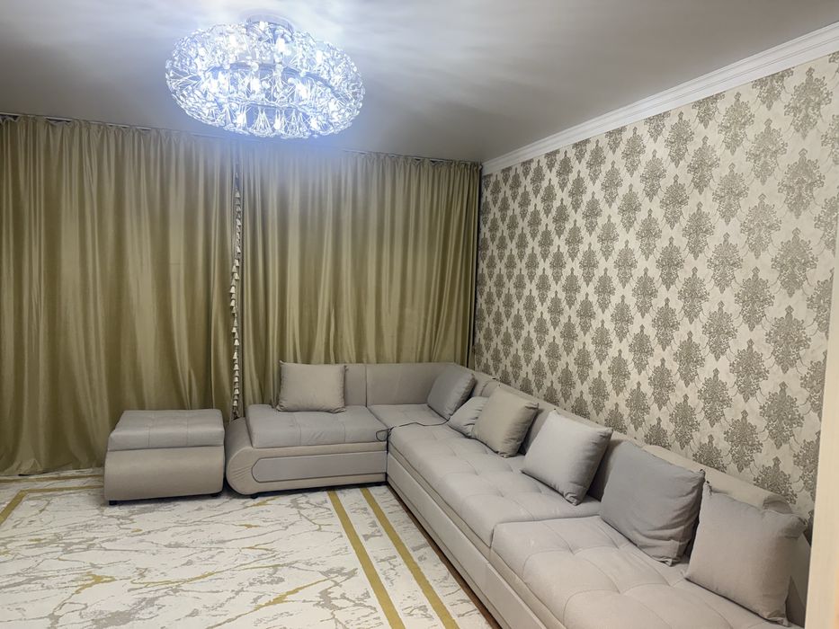 Продам квартиру 3 комнатную