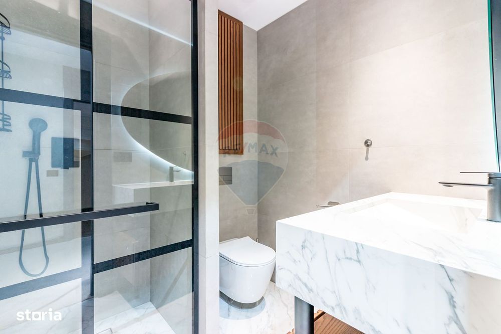 Casă / Vilă de vanzare cu 4 camere, Cosmopolis, premium