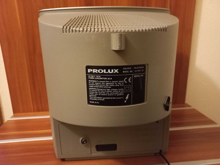 Телевизори 14 инча