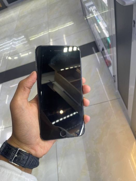 Iphone 8 plus holati ideal