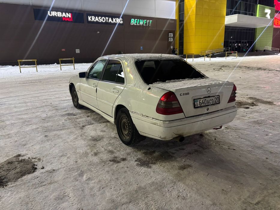 Мерседес с200 год 1994