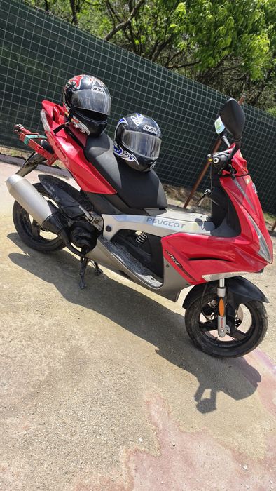 Scuter Peugeot 50cc 2004 16,000KM!