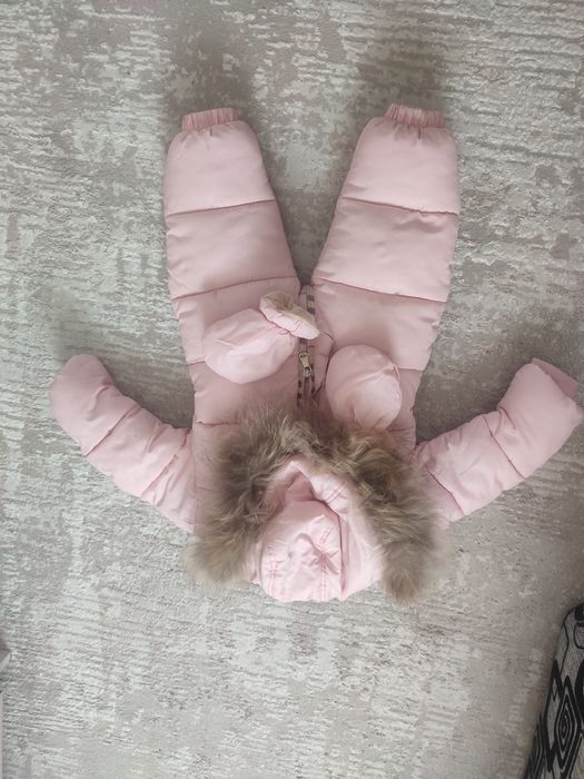 Продам детский комбинезон BURBERRY оригинал.