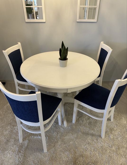 Masa rotunda extensibila + 4 scaune lemn masiv esenta tare