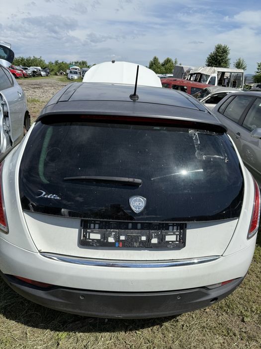Dezmembrez lancia delta 2010