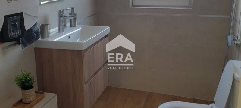 Дава се под наем Едностаен апартамент в Хасково, Център - 33 кв.м за 248.88 € - Снимка #3