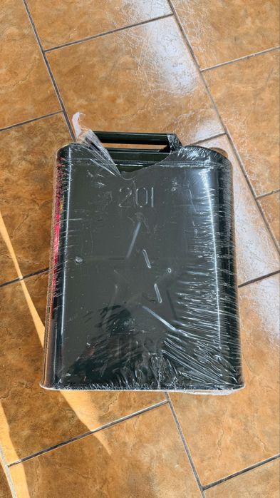 Canistra metalica cu dop insurubabil 20L