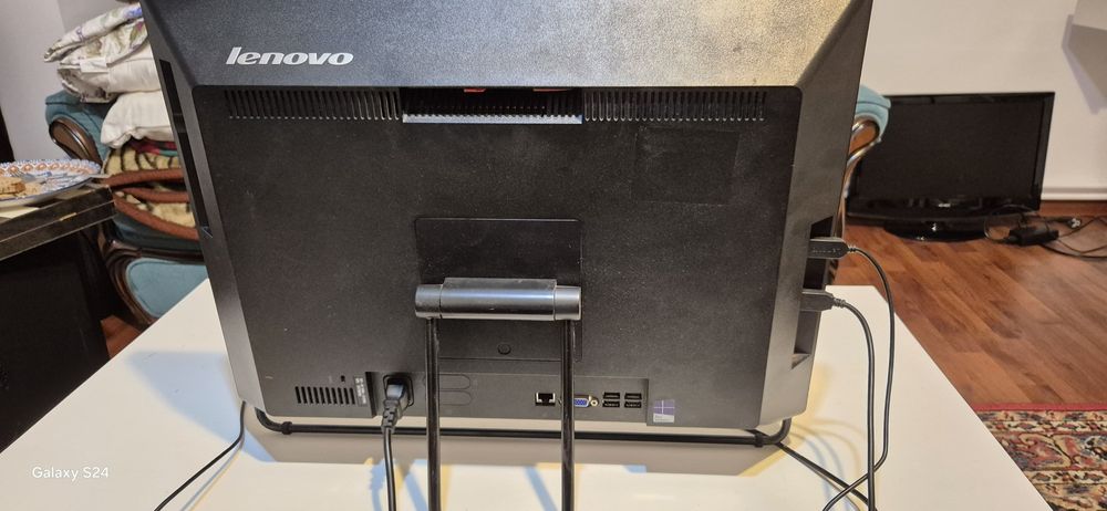 Calculator pc desktop lenovo all in one i3