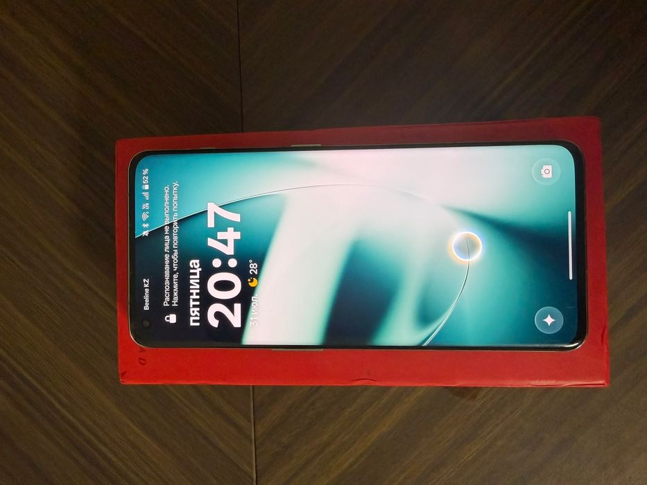 Продам Oneplus 11