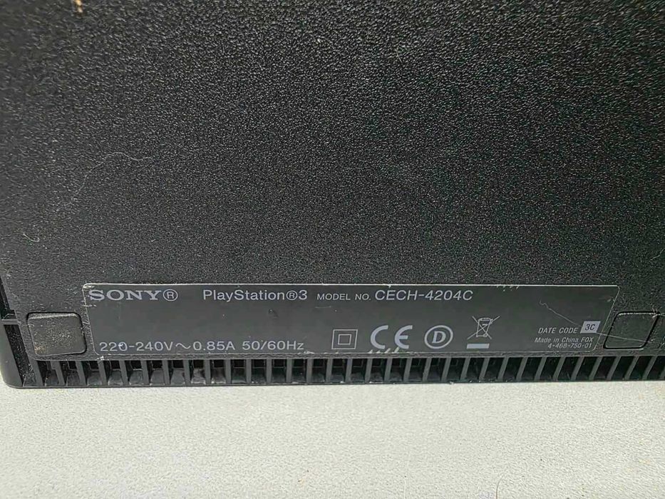 Конзола  PlayStation 3 Super Slim
