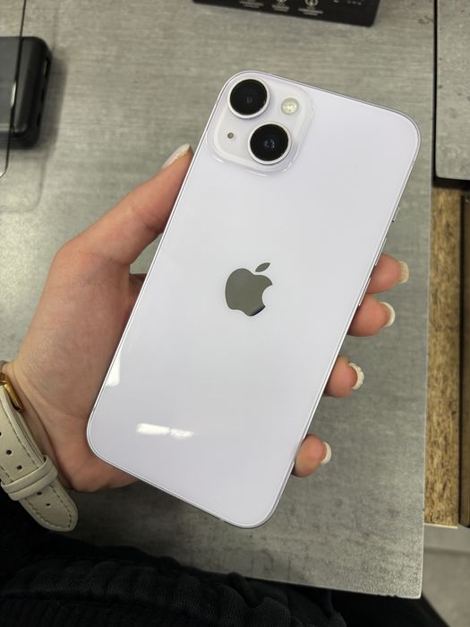 IPhone 14 /128g + extra