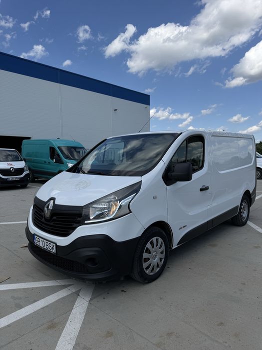 RENAULT Trafic 2015 — imagine 2