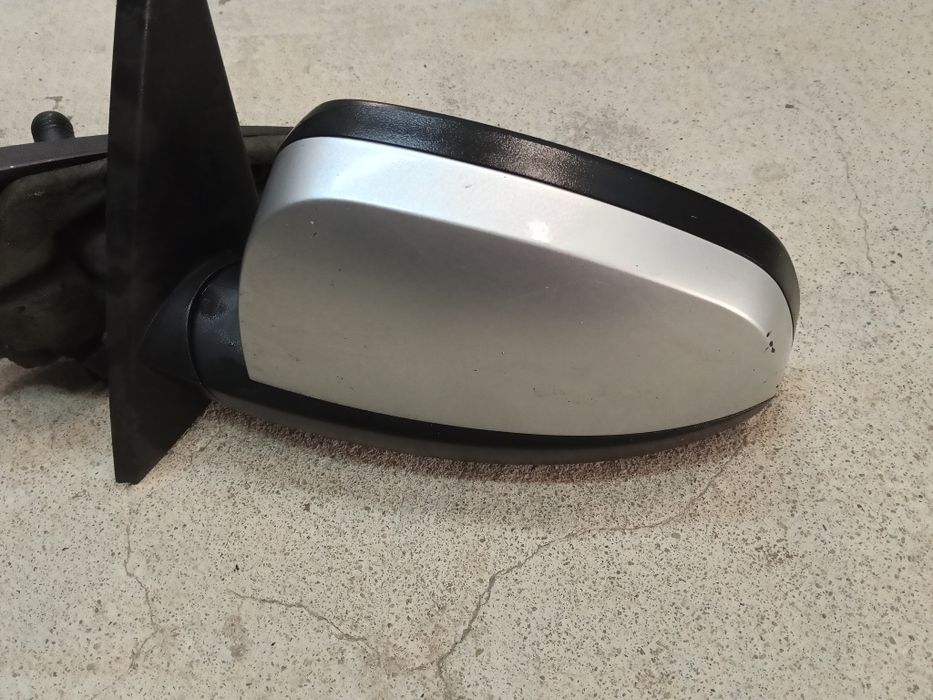 Огледала за Опел мерива 2003-2010
