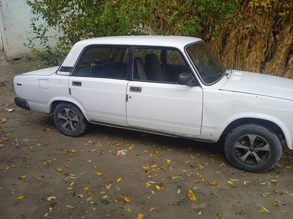 Lada 21 07 bor rialni