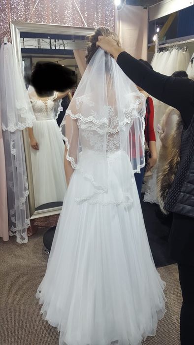 Vand rochie mireasa