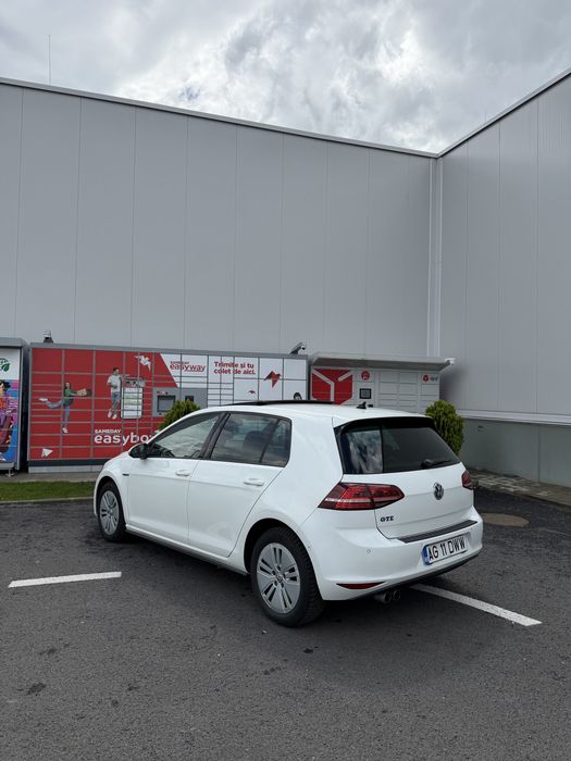 Volkswagen Golf 7 GTE  Hibrid