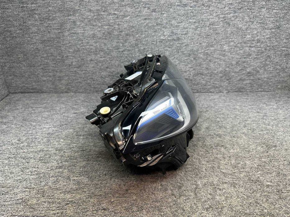 Far dreapta led adaptiv BMW SERIA 4 G22 facelift