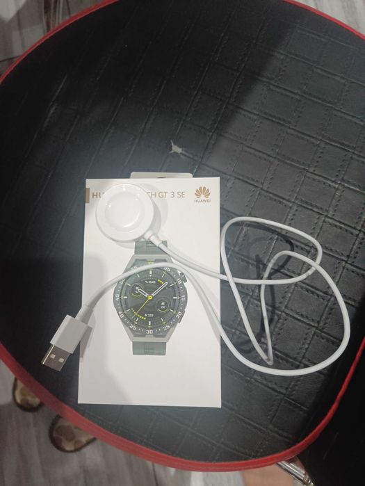 Смарт часовник Huawei