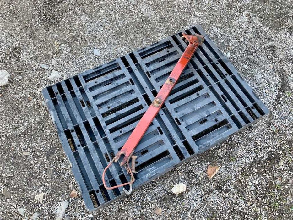 Стойка за резервна гума за Iveco Daily(1990-2025)