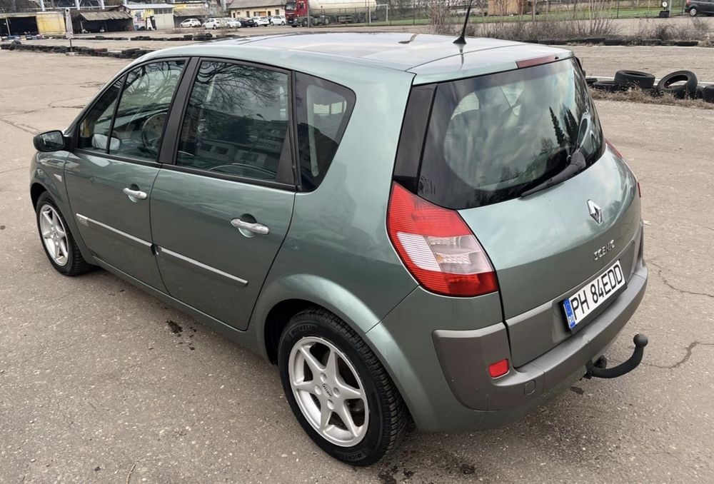 Vând Renault Megane Scenic 2