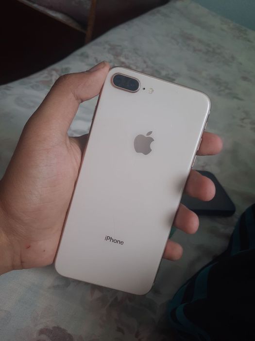 Айфон 8 плюс