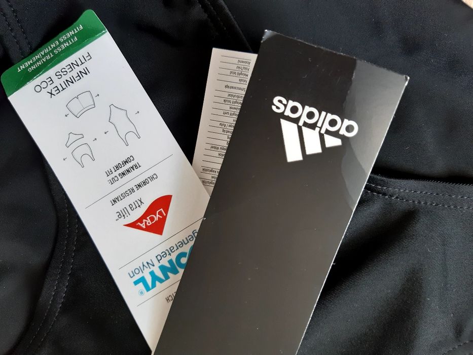 Adidas нови бански за момиче