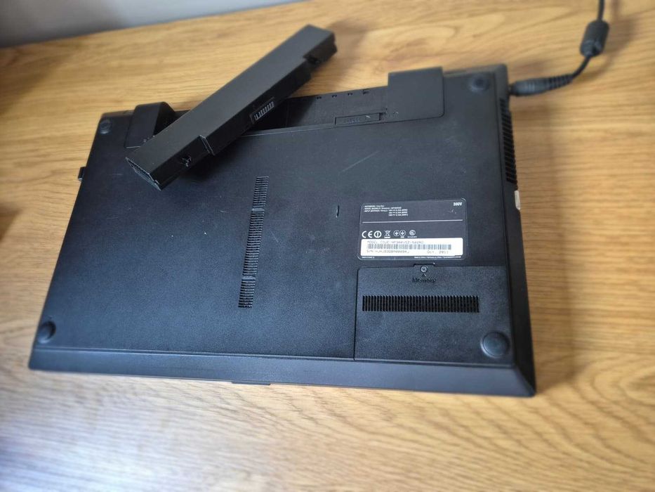 Laptop Samsung i5 / 6GB RAM