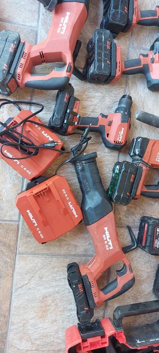 Vând  scule hilti 2022 2024