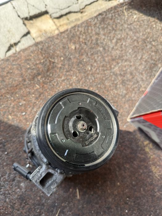 Fulie compresor Bmw e87