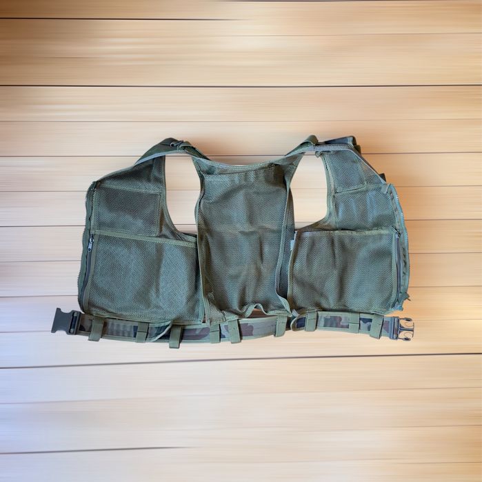 Камуфлажна тактическа жилетка за Airsoft, лов, риболов – размер M