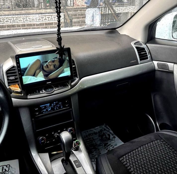 Магнитола teyes cc2 plus Android Captiva