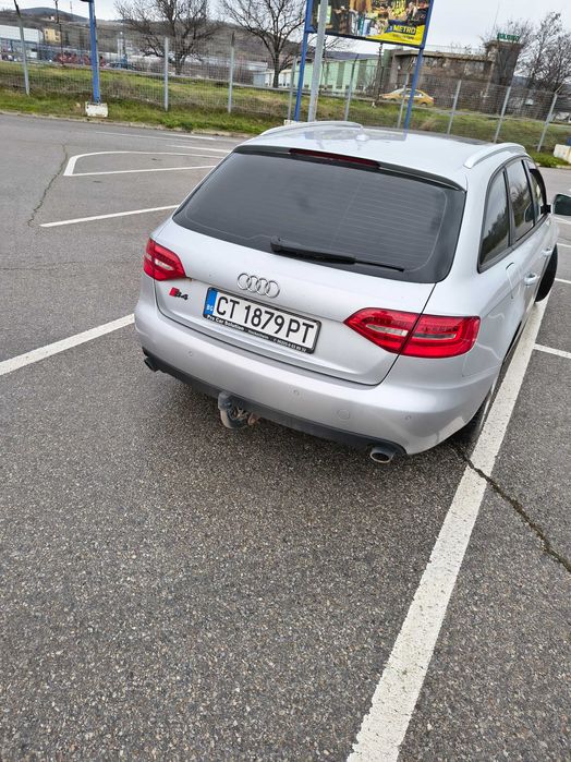 Продавам Ауди А4 Б8 3000 куб . 239 кс .2009 г