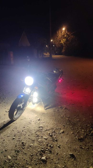 Vând motocicletă Suzuki GS 500 E din 2003