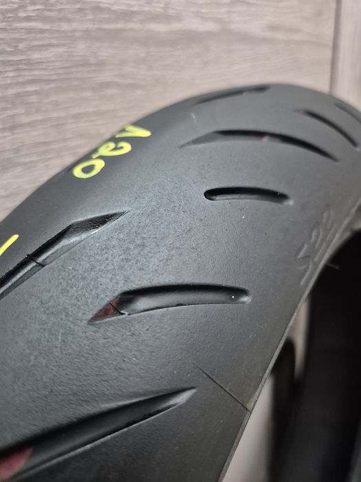 Anvelopa moto 120 70 17 Bridgestone S22 dot 2024