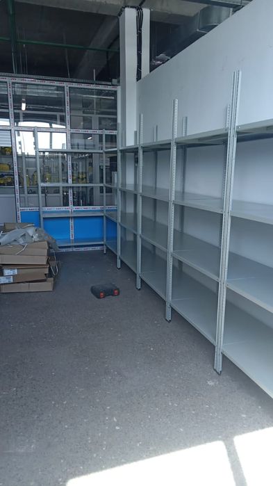 Продам стеллажи металлические