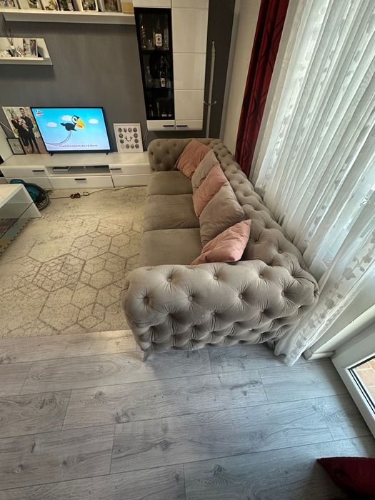 Canapea Chesterfield