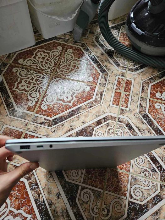 Лаптоп Майкрософт Сърфйес 4/ Microsoft Surface Laptop 4