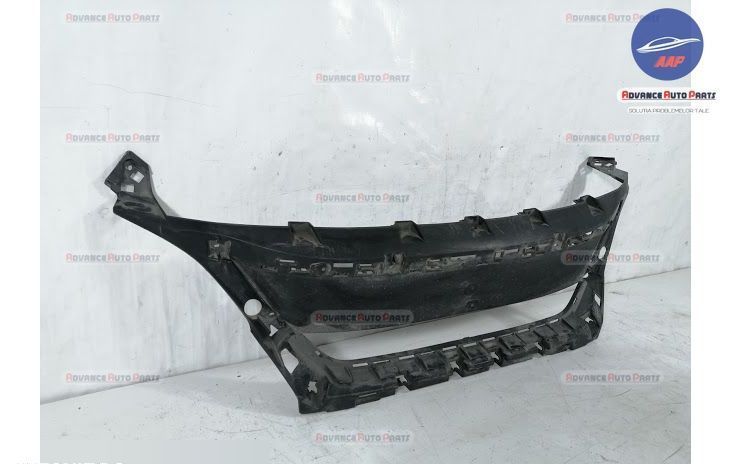 Intaritura Grila Centrala originala Peugeot  3008 2 [2016 - 2020]